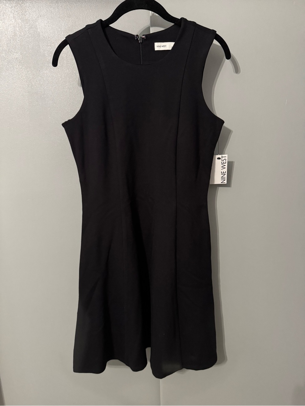 Nine West Black Sleeveless Fit-and-Flare Dress